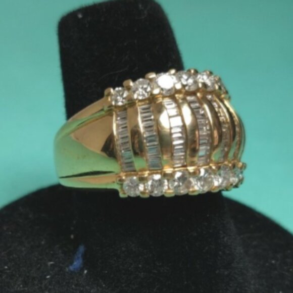 Beautiful 1.25ct Diamond 18K Gold Custom Wide Band Ring Rounds & Baguettes 9g - Picture 3 of 7